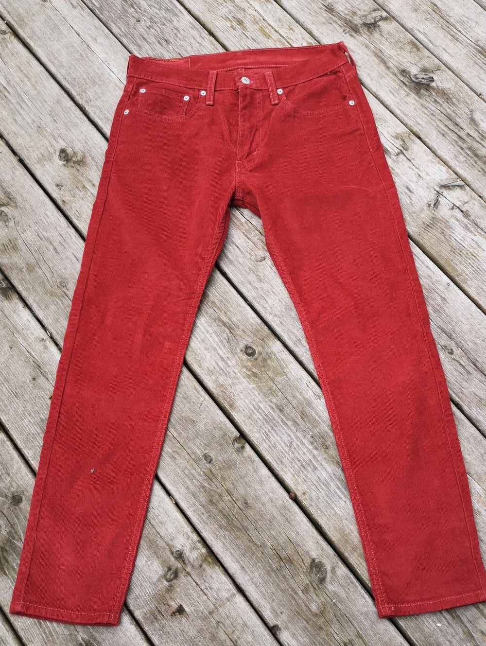 Men's rust-coloured Levi's cords